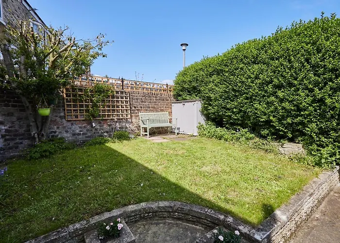 Host & - Hope Holiday home *